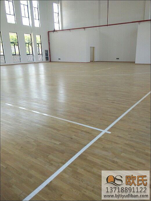 雙龍骨系統實木體育地板的特點