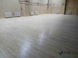 普通體育場地地板施工工藝