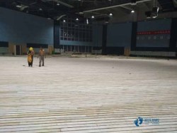 實木運動體育木地板怎么保養