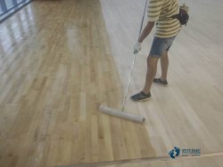 實木籃球地板保養知識