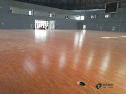 籃球運動地板多少錢一平方米