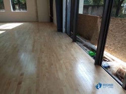 籃球木地板鋪設龍骨