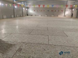 學校籃球館木地板用哪種好