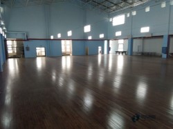 俄勒岡松舞臺運動館地板施工方案