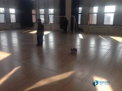 板式龍骨體育運動木地板保養方法