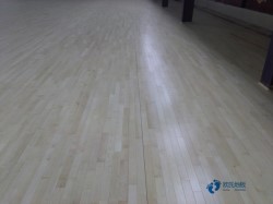 籃球木地板選什么材質的好