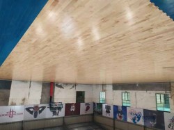 學校籃球場地地板生產工藝