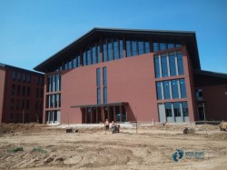 籃球場木地板打滑怎么辦