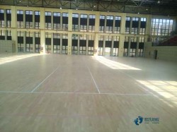 學(xué)校俄勒岡松舞臺(tái)運(yùn)動(dòng)木地板施工步驟