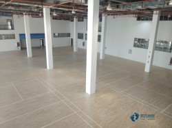 國標籃球運動木地板如何保潔