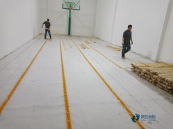 實(shí)木籃球地板保養(yǎng)方法