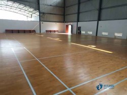 購買俄勒岡松舞臺場館地板哪個牌子較環保